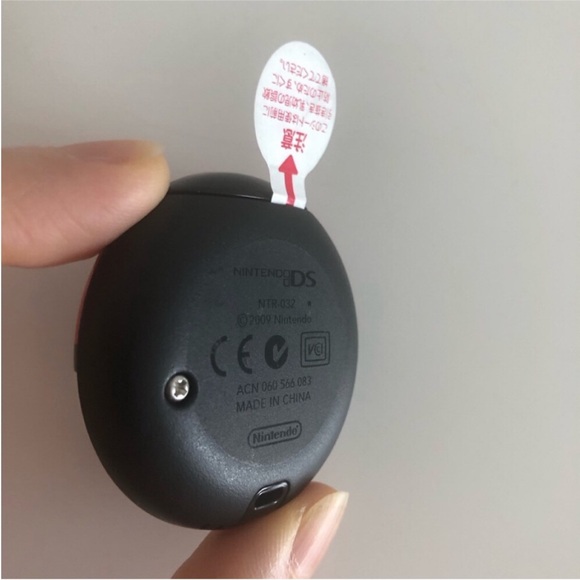 Nintendo Pokéwalker Red and White - Picture 5 of 5